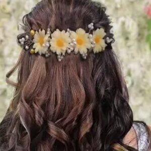 Craft House Creamy Sunflower Gajra
